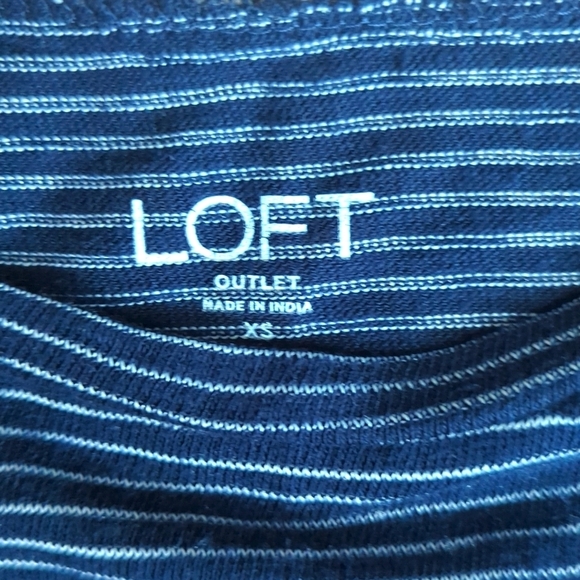 LOFT Long Sleeve Shirt with a Tie on the Waist Navy Stripe Size XS - Picture 2 of 4
